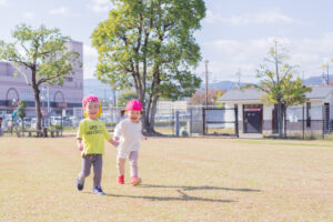 京都市保育園
右京区保育園
活動の様子
お散歩
小規模保育園