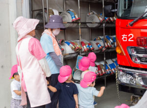 京都市保育園 右京区保育園 小規模保育園 活動の様子 消防車