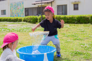 小規模保育園 京都市保育園 活動の様子 シャボン玉