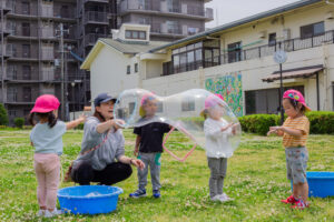 右京区保育園 小規模保育園 京都市保育園 活動の様子 シャボン玉