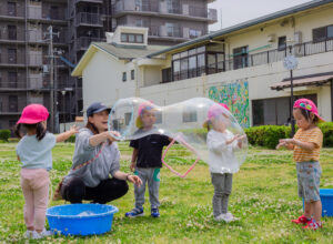 右京区保育園 小規模保育園 京都市保育園 活動の様子 シャボン玉