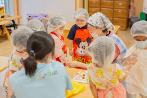 京都市保育園 右京区保育園 活動の様子 小規模保育園 クッキング
