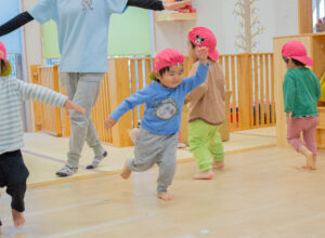 右京区　保育園 京都市　保育園 小規模保育園 活動の様子 リズム