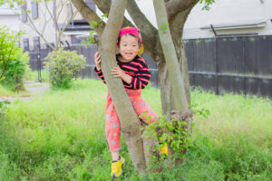 京都市保育園 右京区保育園 小規模保育園 活動の様子 芝生広場